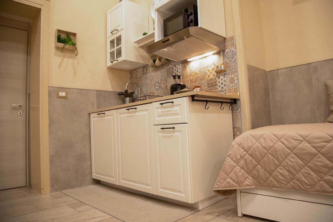 Graziano Home Station Napoli Exterior foto